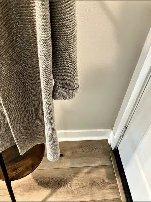 H&M Longline Knit Cardigan in taupe thumbnail 4