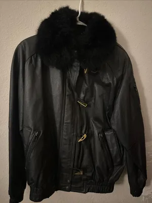 Vintage Black Leather Bomber Jacket with possum fur collar size medium thumbnail 13