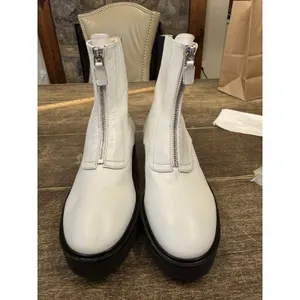 STUART WEITZMAN LODGE ZIP BOOTIE WHITE ANKLE BOOTS FRONT ZIPPER SHOE Size 8 thumbnail 4