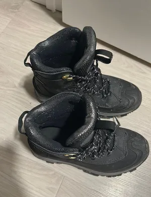 Snow Boots thumbnail 3