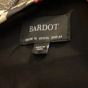Bardot Womens Dress Size 12 Mini‎ Floral Black Ruffle Samara Rose Garden NEW thumbnail 13
