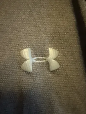 Under armour shirt  thumbnail 5