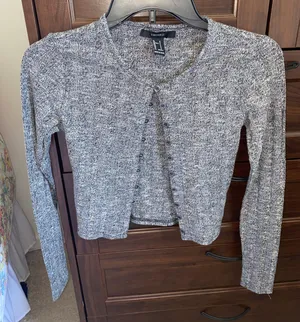 Forever 21 Sweater thumbnail 1