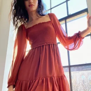 NWT‎ Aritzia Tempest mini dress Carmine Red Size Small thumbnail 1