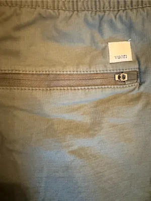 Vuori Women’s Olive Ripstop Drawstring Shorts LIKE NEW 30 Waist (Size M) thumbnail 4