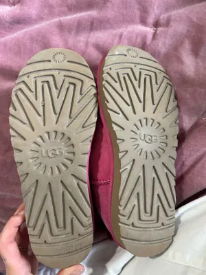 UGG Mini Boots thumbnail 9