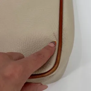 Dooney & Bourke Pebble Grain Leather Shoulder Bag Cream Tan Hobo Purse thumbnail 5
