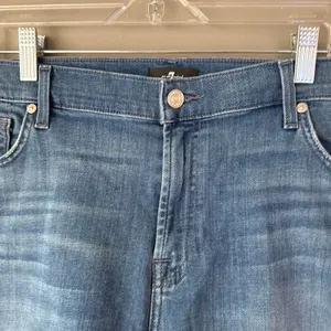 7 For All Mankind Coastal Relaxed‎ Beachy Clean Denim Cuffed Shorts Blue 32 thumbnail 2