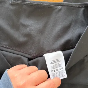 Women’s Nike Leggings thumbnail 3