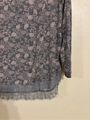 Lauren Conrad L Floral Lace Trim Tie Back Long Sleeve Top thumbnail 6