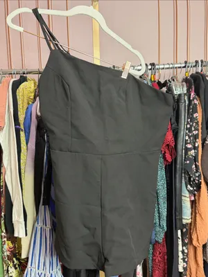 CIDER Black One Shoulder Strappy Romper Asymmetrical Tailored Shorts. Size L thumbnail 2