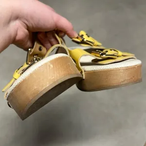 Free People Fiona Yellow Croc Buckle Stud Accent Wooden Cushioned Clogs 41 thumbnail 4
