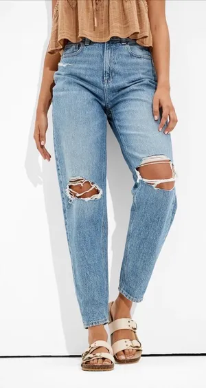 AMERICAN EAGLE AE Ripped Mom Jean Distressed High Rise Size 4 thumbnail 1