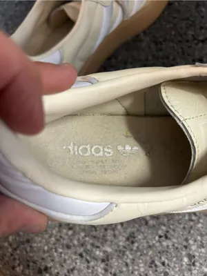 adidas Women's Cream Suede Sneakers with Iridescent Three Stripes thumbnail 8