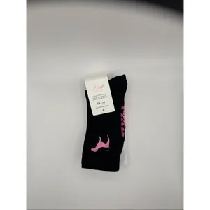 PINK Victoria’s Secret 2-Pack Crew Socks White Black One Size NWT thumbnail 2