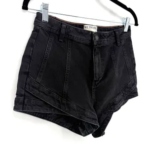 Free People We The Free Denim Shorts CRVY High Rise 28 Black Boho Festival thumbnail 2