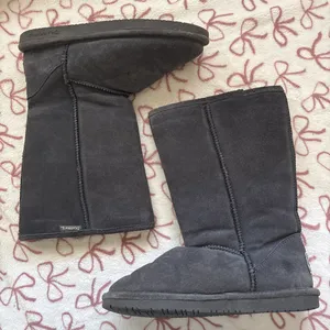 Grey BEARPAW Boots Tall thumbnail 2