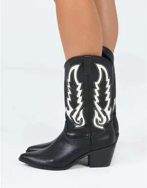 Black and White leather cowboy boots thumbnail 2