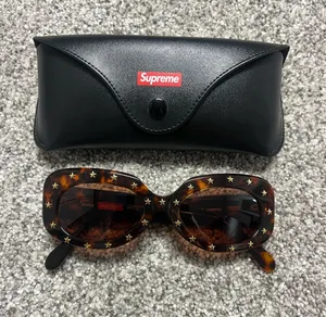 Supreme sunglasses  thumbnail 1