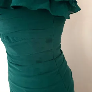 Gilar VTG Green Chiffon Silk Mermaidcore Whimsical Flounce Strap Dress 8 -Stain thumbnail 7
