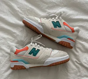 New Balance 550 Sneakers thumbnail 1