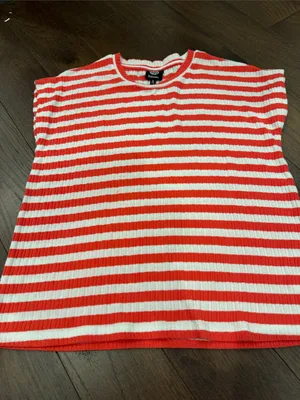 bobeau Red & White Striped Short Sleeve Tee Size Medium - C4-100 thumbnail 4