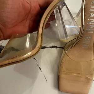 Gianni Bini Women's Transparent Heels NWOT thumbnail 4