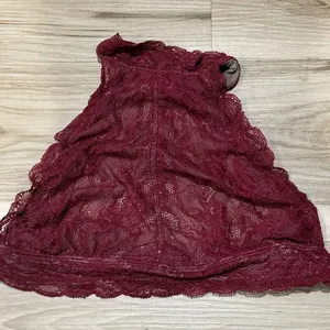 Olivacous Maroon Lace Halter Bralette Women’s Small thumbnail 1