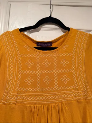 NWT Gloria Vanderbilt Size XS Embroidered Babydoll Peasant Top Short Sleeve Boho thumbnail 2