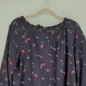 Madewell Cotton Silk Floral Peasant Blouse Size Small Navy Red Long Sleeve Shirt thumbnail 2