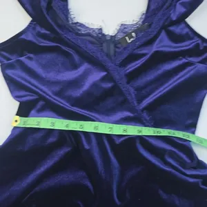 Lulus -793 Navy Cold Shoulder Surplice V-Neck Lace Velvet Mini Dress‎ Size M thumbnail 8