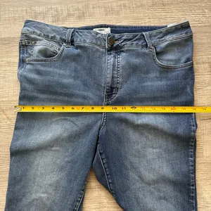 Maurices everflex m.jeans super skinny high rise Curvy blue jeans size 12 thumbnail 5