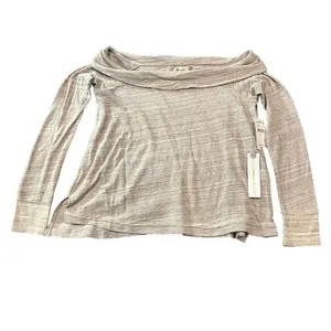 NWT O’Neill Lhani - Women’s Size‎ Medium Off shoulder Long sleeved top thumbnail 2