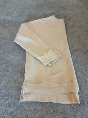 Women’s Cream Crewneck Sweatshirt - Classic Pullover Size X-Large thumbnail 4