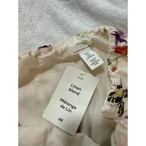 H&M Linen Blend Floral Off Shoulder Puff Sleeve LaceUp Back Dress size M -42 thumbnail 11