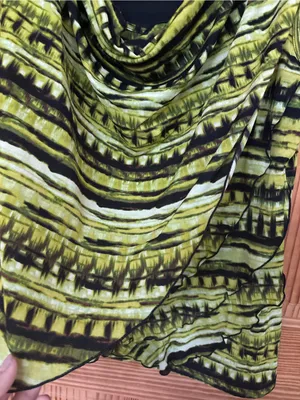 White House Black Market Green Patterned Draped Neck Sleeveless Blouse thumbnail 2