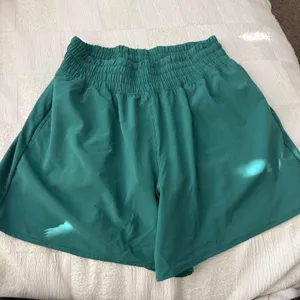 Offline Aerie 4” Hot Stuff Short S thumbnail 3
