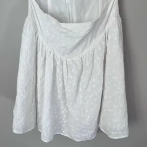 Sabo Skirt Alika Floral Embroidered Corset Cutout Waist Puff Sleeve Mini Dress White thumbnail 3