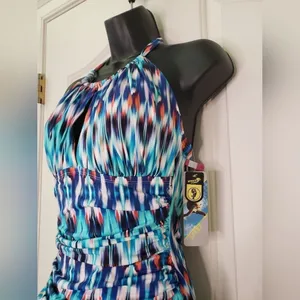 ❌SOLD❌NWT Sports Wear Swimsuit One Piece thumbnail 4