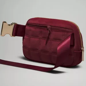 Lululemon Everywhere Belt Bag Quilted Velour Wine Berry Velvet Crossbody Bag NWT thumbnail 5