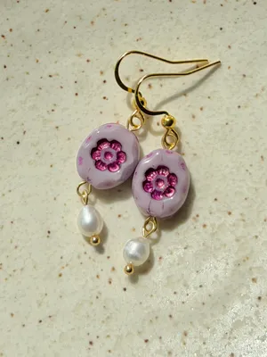 Handmade quality floral Czech glass beads & freshwater pearls fairy chic cottage dangle earrings 💐💜 thumbnail 5