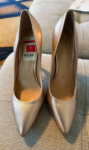 Charles David Metallic Rose Gold Pointed Toe Pumps thumbnail 1