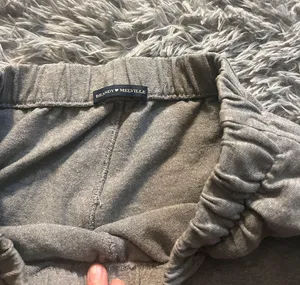 Anastasia Sweatpants thumbnail 3
