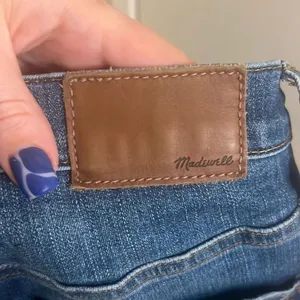 ✨Madewell 10" High-Rise Skinny Sz 26 Jeans✨ thumbnail 11