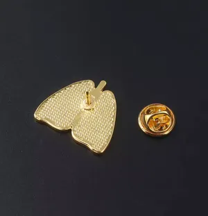 Lung Pin 🫁 Gold thumbnail 2