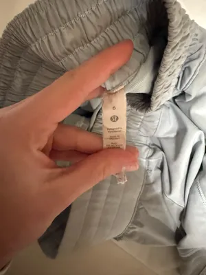 Lululemon Shorts Hotty Hot  thumbnail 4
