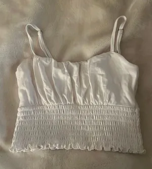 Hollister Crop Top thumbnail 1