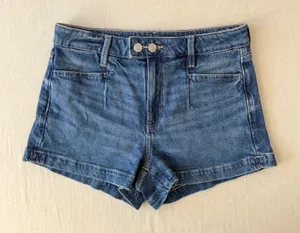 American Eagle Stretch Denim Mom Shorts Womens 4 Blue thumbnail 1