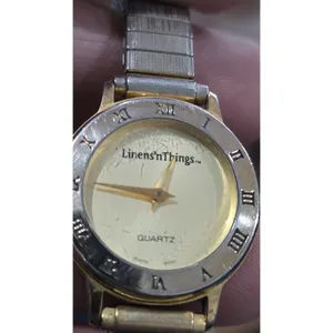 Linens n Things Quartz Gold Tone Stretch‎ Band Watch Roman Numerals thumbnail 9