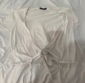 Brandy Melville Top White thumbnail 1